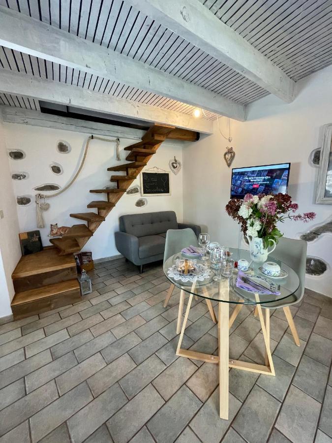 Appartamento STECADÒ - Il Soppalco Dolceacqua Esterno foto
